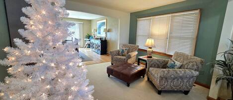 Smart TV, DVD player, books