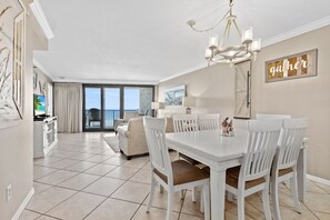 تناول الطعام