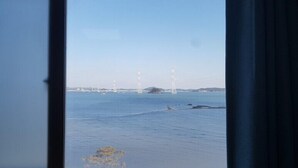 基础单人房, 冰箱, 海洋景观 | 客房景观