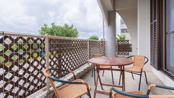 Condo, 4 phòng ngủ (10 Adults) | Hiên