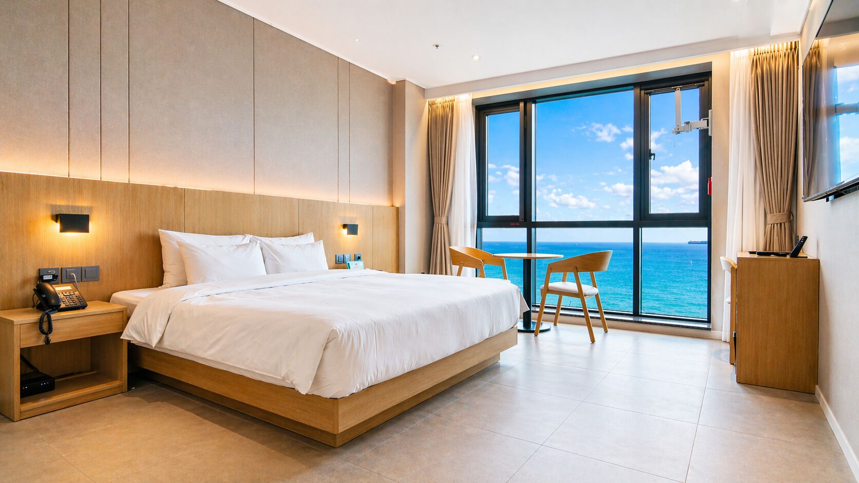 Deluxe Double Room, 1 King Bed, Ocean View | Premium bedding, down comforters, in-room safe, individually decorated