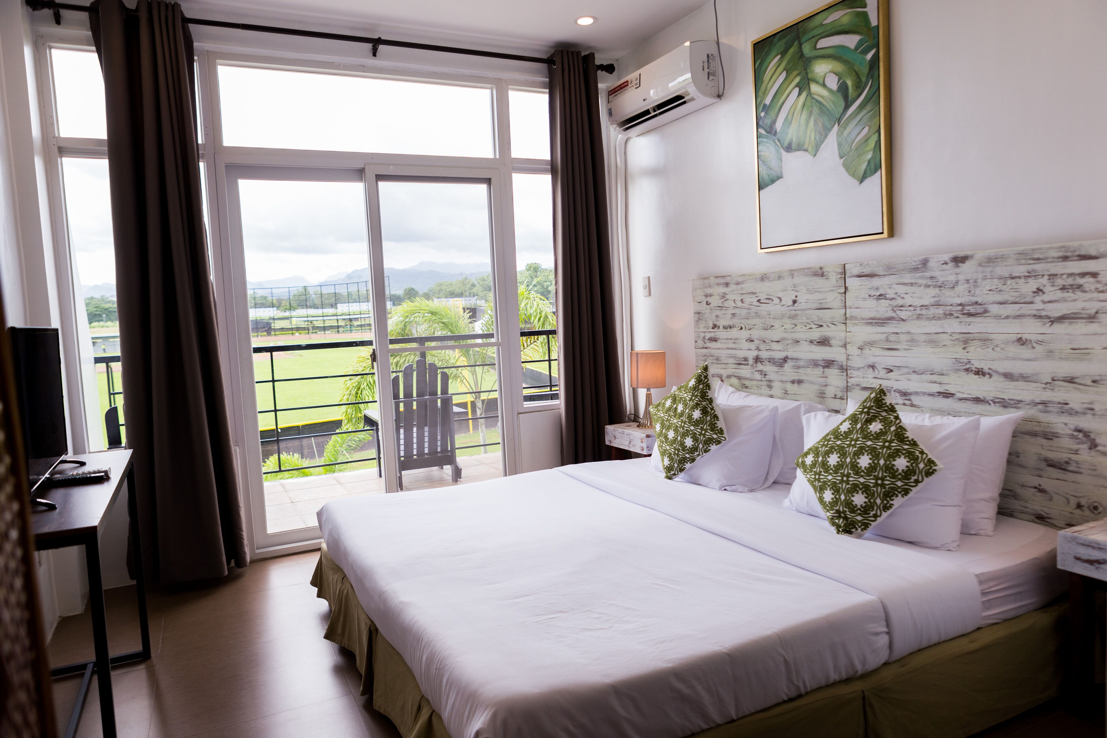 3 bedrooms villa | in-room safe, individually furnished, desk, blackout curtains