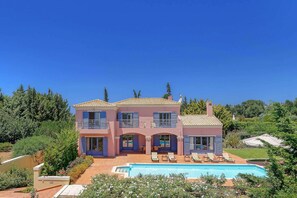 Villa (4 Bedrooms) | Extérieur