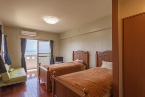 Basic Twin Room | Free WiFi, bed sheets - Condominium Uminchu No Yado (Nago)