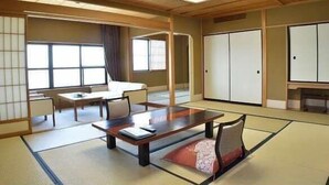 Private kitchen - Katayamazu Hot Spring Motoyu Hotel Kanoya Korakuen (Kaga)