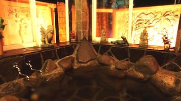 Kolam renang indoor/outdoor