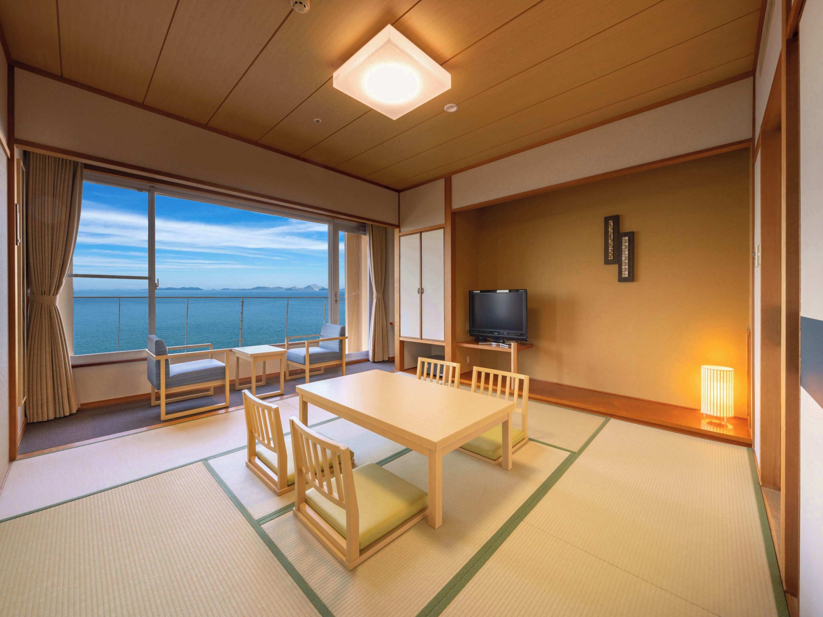 Kamer in Japanse stijl, niet-roken, uitzicht op zee (8 tatami mats) | Een kluis op de kamer, een bureau, gratis wifi, beddengoed