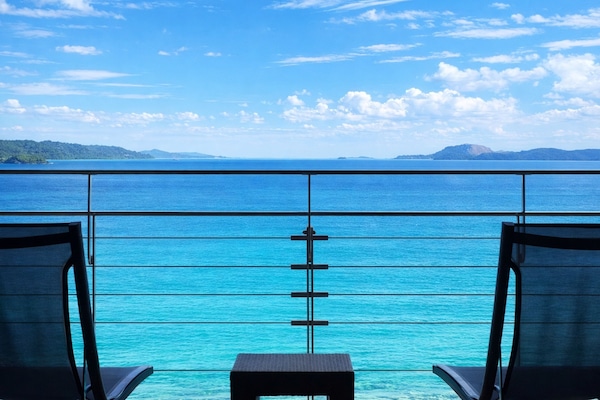 Premium Twin Room with Semi-Open Air Bath and deck, Non Smoking, Ocean View | In-room safe, desk, free WiFi, bed sheets
