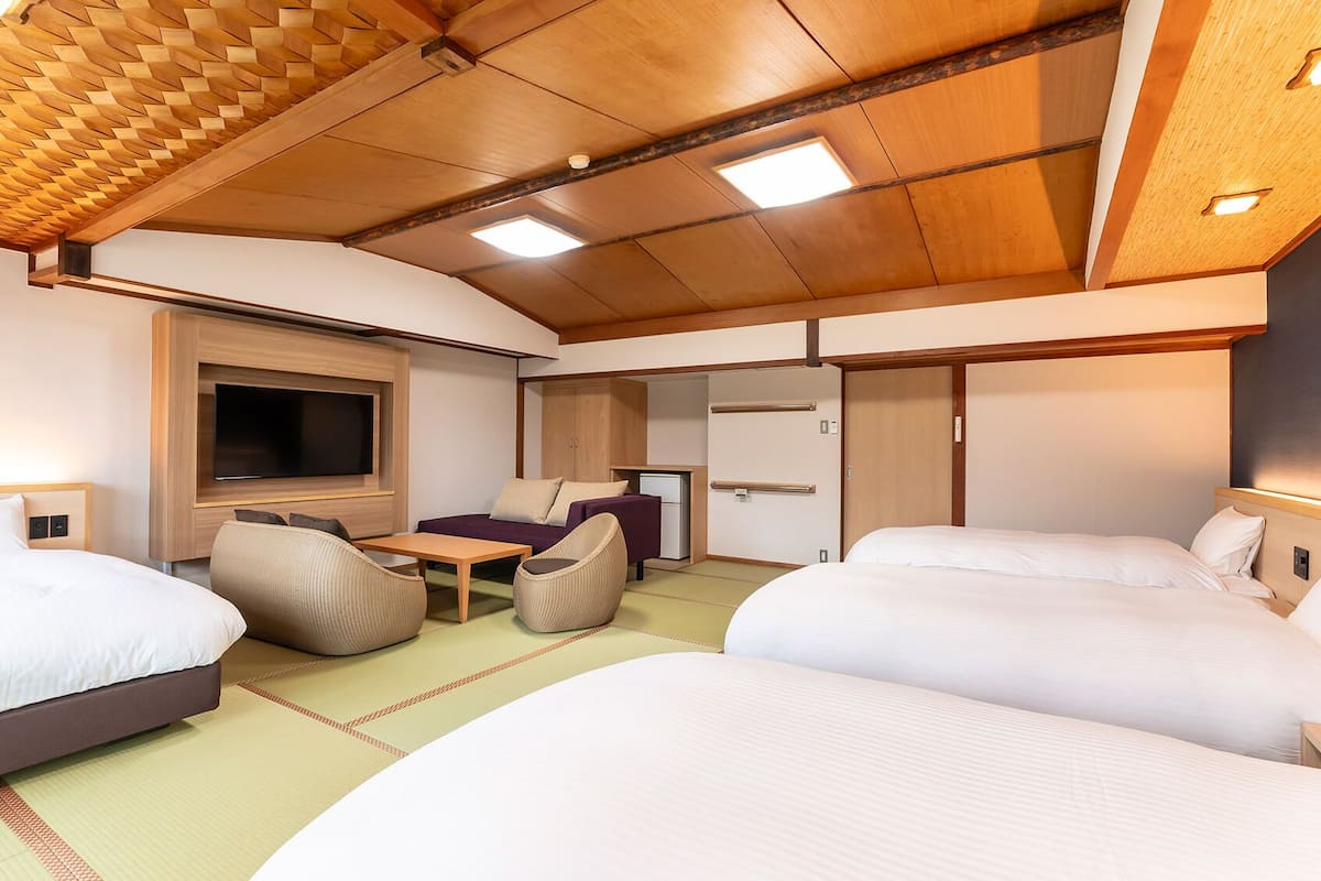 In-room safe, blackout drapes, bed sheets