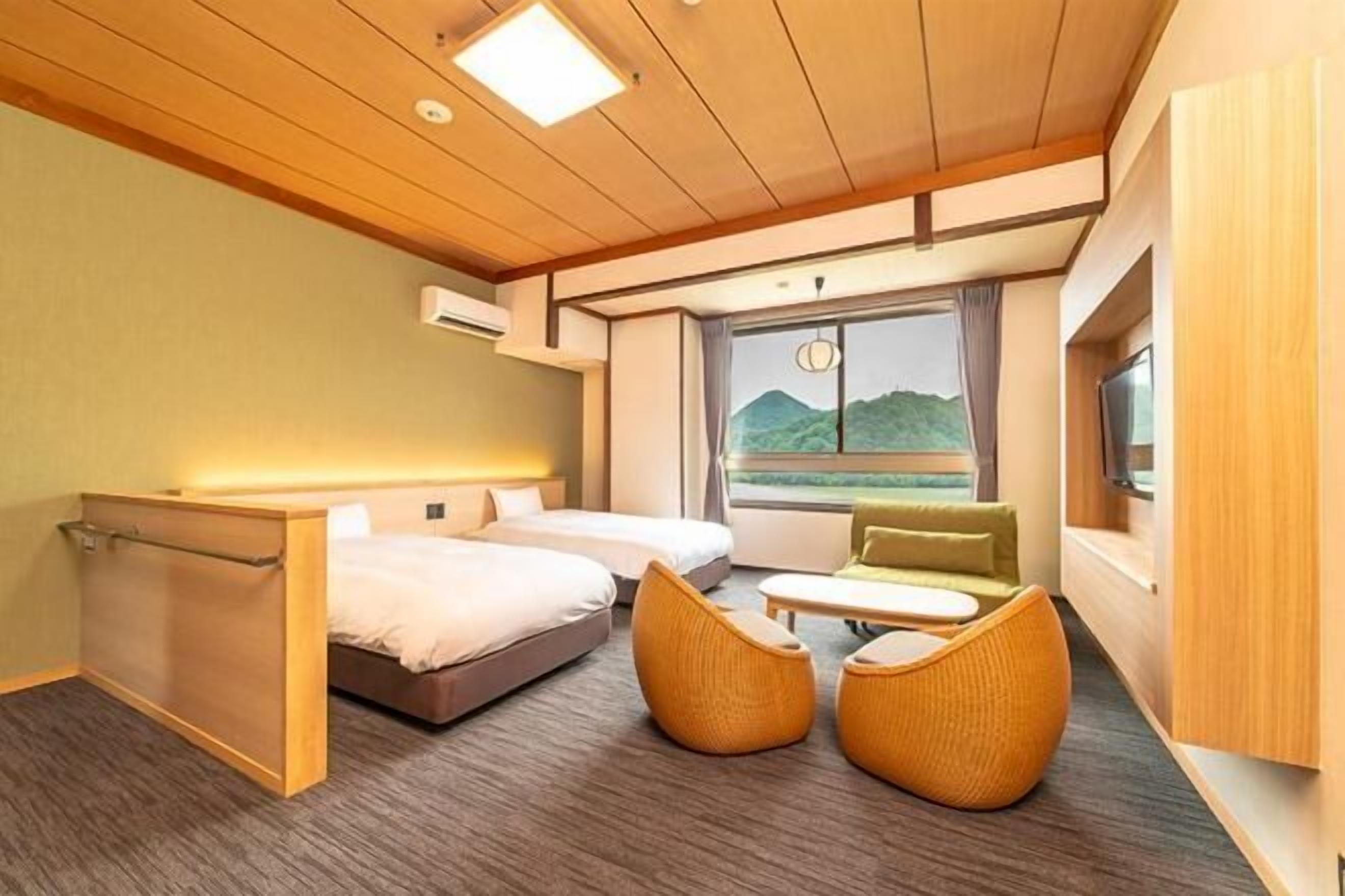 客房内保险箱、遮光窗帘、床单