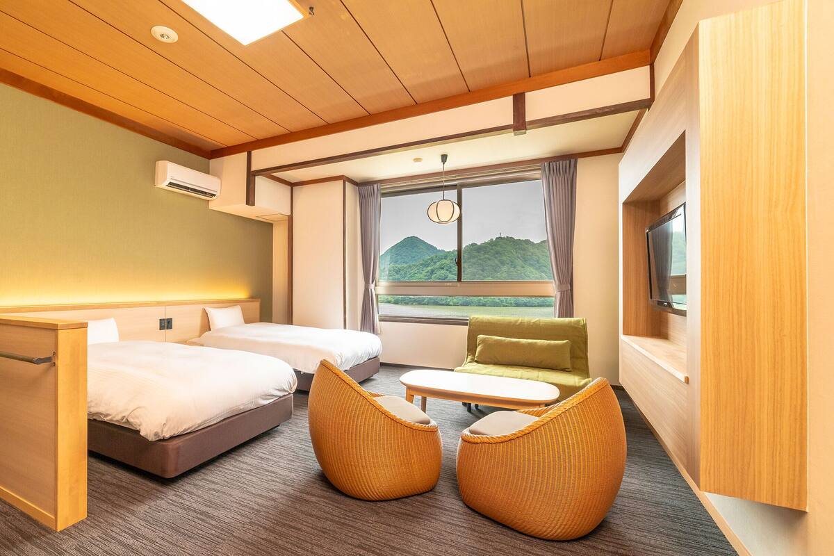 In-room safe, blackout curtains, bed sheets