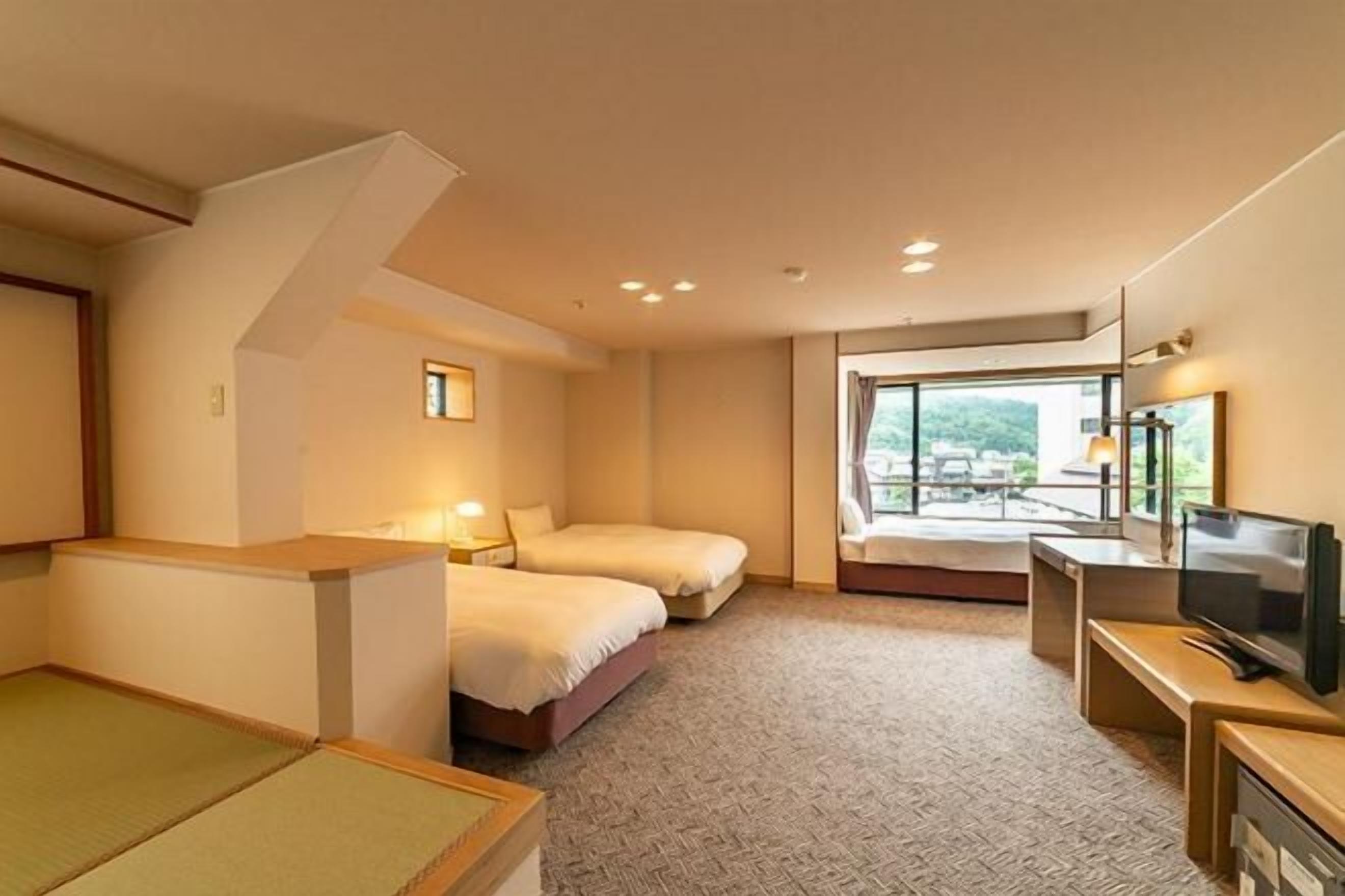 客房内保险箱、遮光窗帘、床单