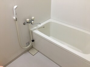 Japanese Style Room | Bathroom | Free toiletries, hair dryer, slippers, bidet - Business Hotel Amakusa (Kamiamakusa)