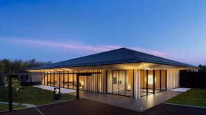 Exterior - Suzuka Circuit Hotel (Suzuka)