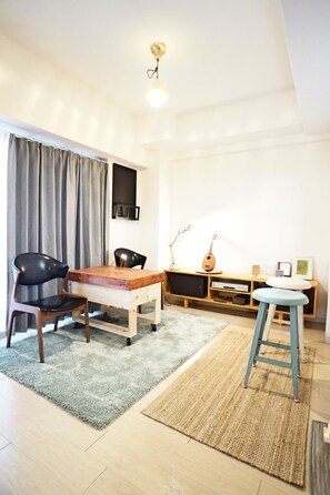 Room, 2 Bedrooms (4 Double Beds and 1 Extra Bed, B2) | Free WiFi - Million Apartment (Osaka)