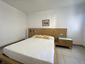 3 bedrooms, Internet, bed sheets