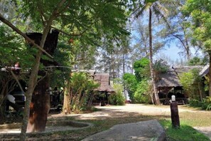 Bungalow | 1 bedroom, free WiFi - Fisherman's Huts (Sikao)