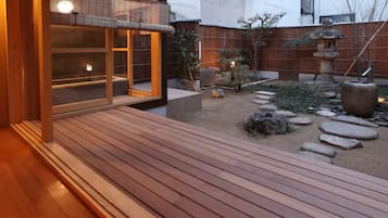 Traditional Japanese House | Terrace/patio