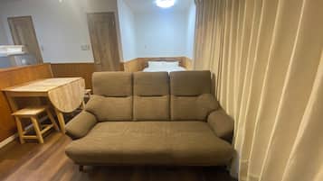 Cottage | Living area | Flat-screen TV