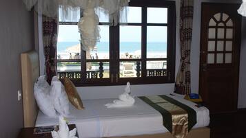 Second Sea View Room | Minibar, desk, free WiFi
