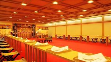 Banquet hall