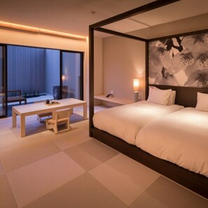 Superior Twin Room, Terrace(Half board) | In-room safe, free WiFi, wheelchair access - Solest Takachiho Hotel (Takachiho)