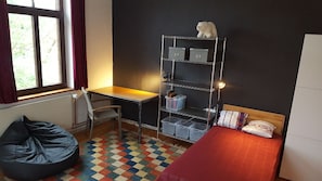 2 camere, ferro/asse da stiro, Wi-Fi gratuito, lenzuola