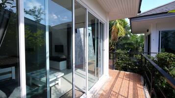 Standard Room | Terrace/patio
