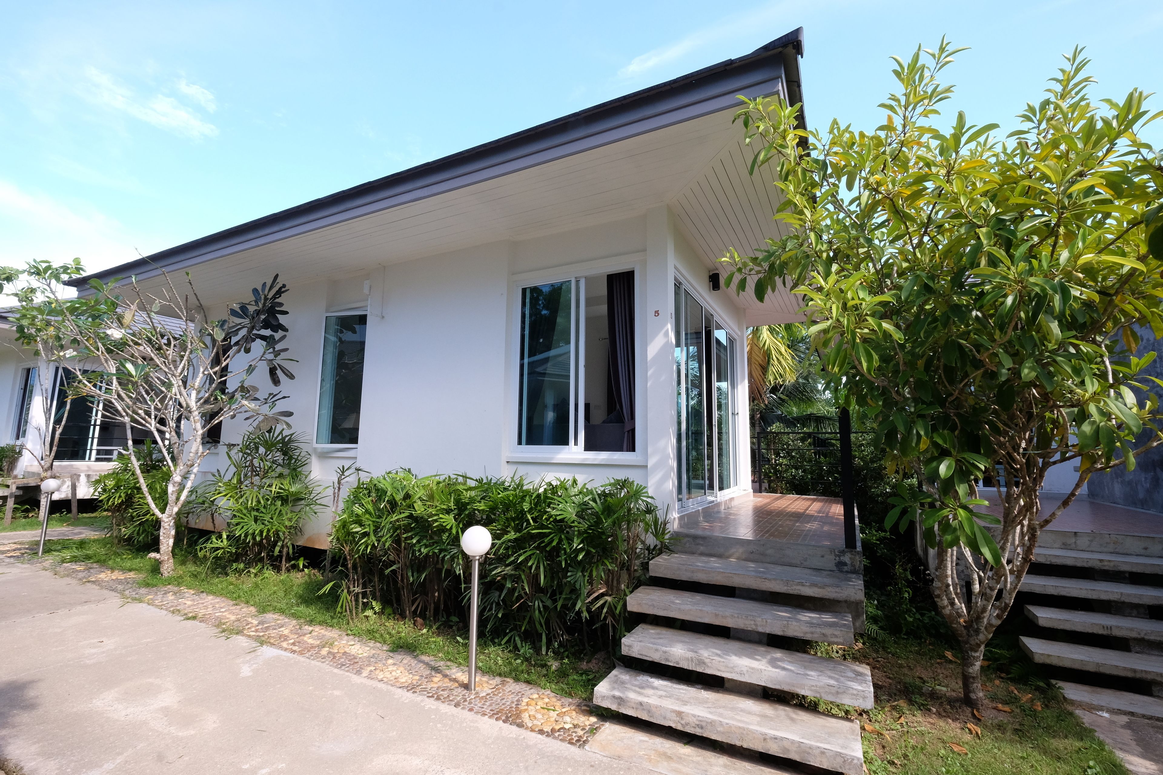 Ngoại thất