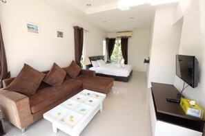 Standard Room | Minibar, blackout curtains, free WiFi