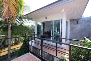 Standard Room | Terrace/patio