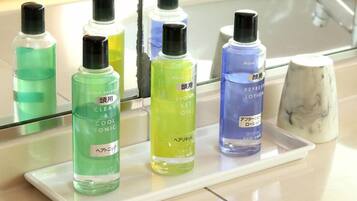 Bathroom amenities
