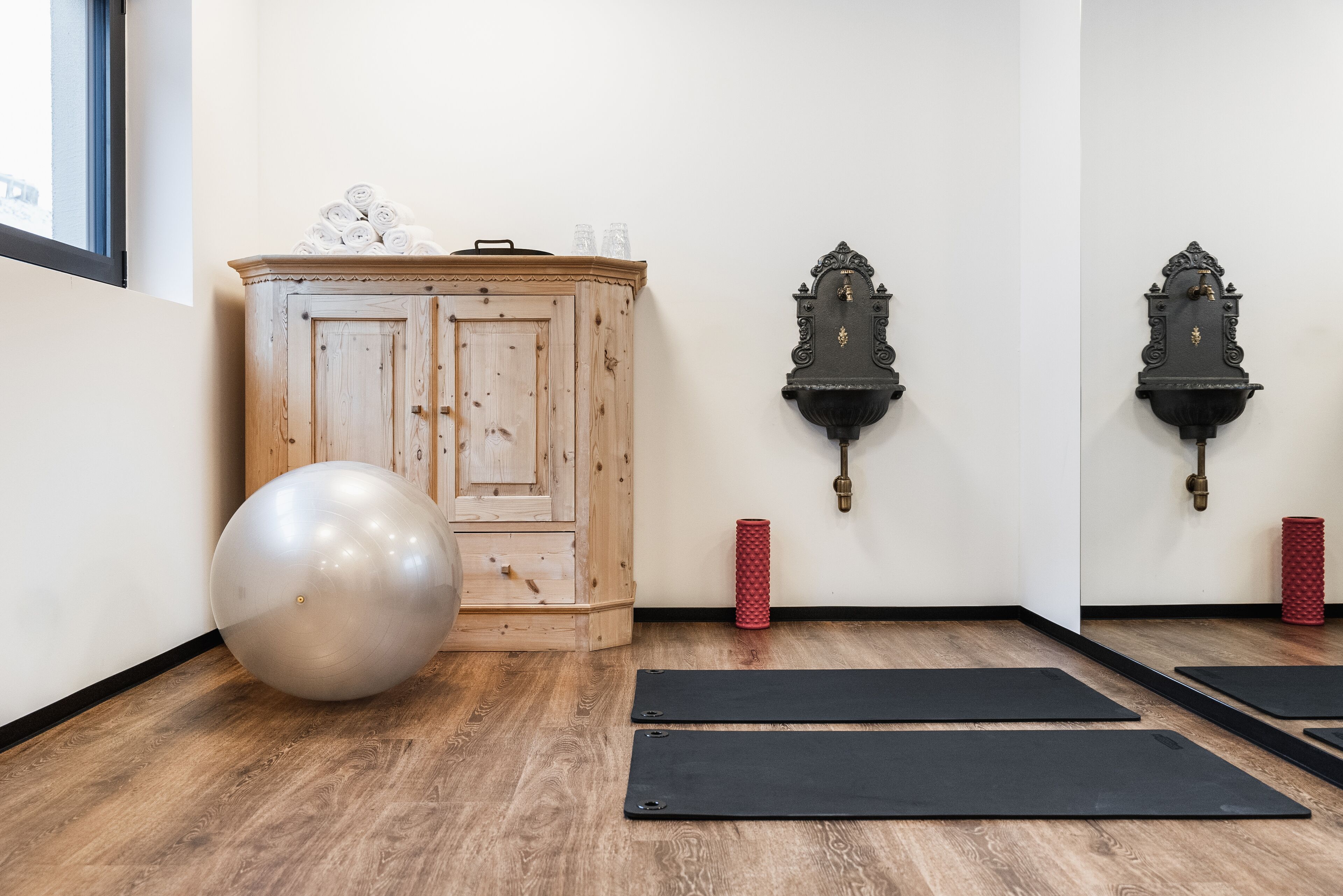 Foto - La Cort My Dollhouse - Adults Only