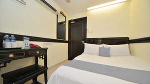 Deluxe Double Room | Desk, free WiFi - Garden Terrace Hotel (Singapore)