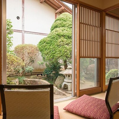 Kappo Ryokan Shiroyama