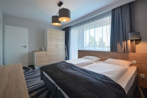 Desk, iron/ironing board, cots/infant beds, free WiFi