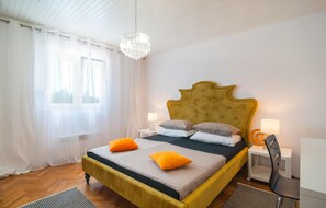 3 Schlafzimmer, Reisekinderbett, kostenloses WLAN, Bettwäsche
