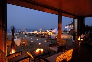 Lobby-Lounge