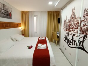 Literie de qualité supérieure, coffres-forts dans les chambres