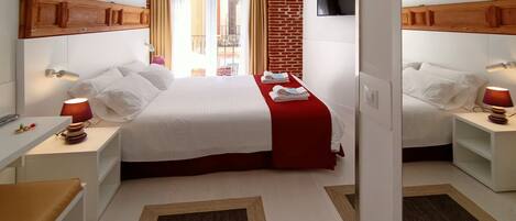 Double Room, Balcony