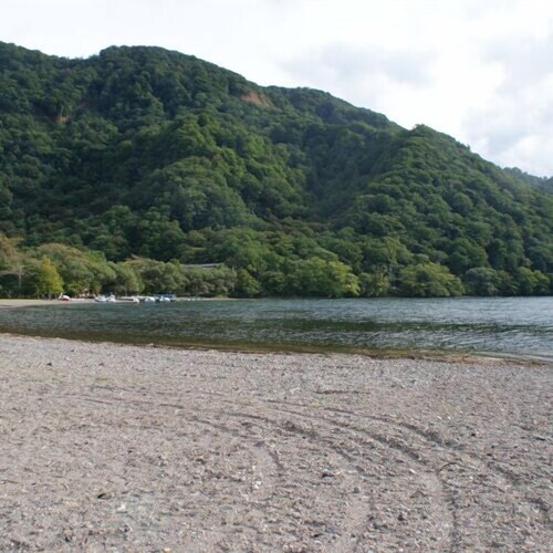 十和田湖畔溫泉十和田湖遊月