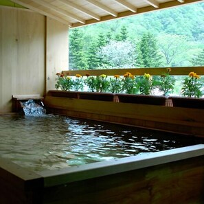 Spa - Towadako Yugetsu (Kosaka)