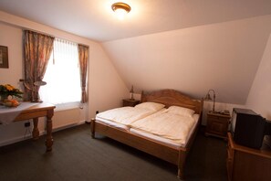 Desk, free WiFi, bed sheets