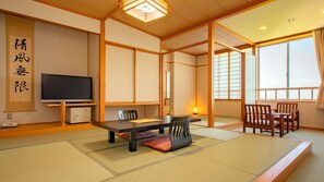Dining - Ryokan OGA Onsen Seiko Grand Hotel (Oga)