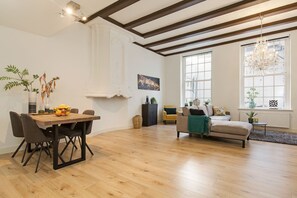 Apartment, 1 Bedroom (229) | 1 bedroom, desk, free cribs/infant beds, free WiFi - Canal Garden Apartment (Utrecht)