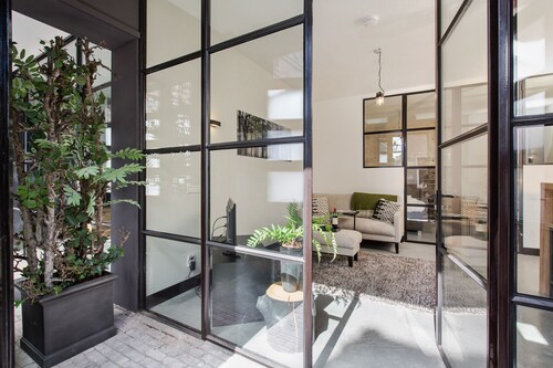 City District Apartment