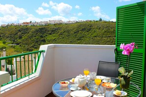 Leilighet, 1 soverom, terrasse | Utsikt fra balkong