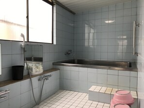 Bathroom - Kinuya Honkan (Tokyo)