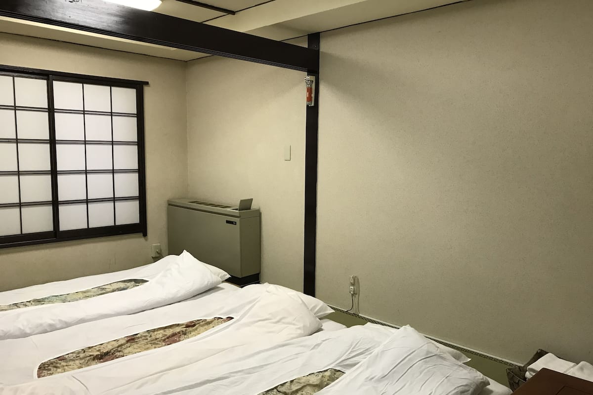 Driepersoonskamer, roken, gedeelde badkamer (R. Japanese Style) | Gratis wifi