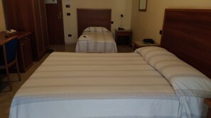Triple Room | Premium bedding, minibar, in-room safe, desk